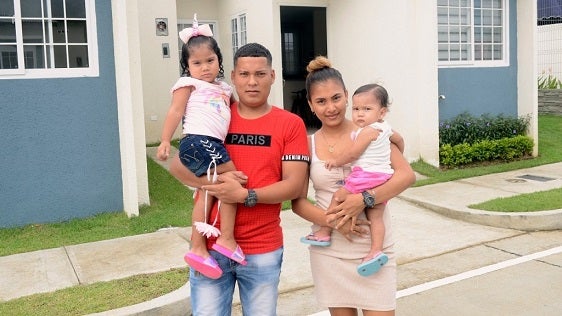 Panamanian Homebuyers Who Received Help from Caja de Ahorros