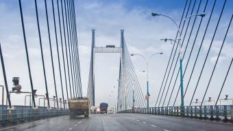 Vidyasagar Setu (Bridge) over river Ganges, known as 2nd Hooghly Bridge in Kolkata,West Bengal,India. Connects Howrah and Kolkata,two big cities of West Bengal. Longest Cable - stayed bridge in India.