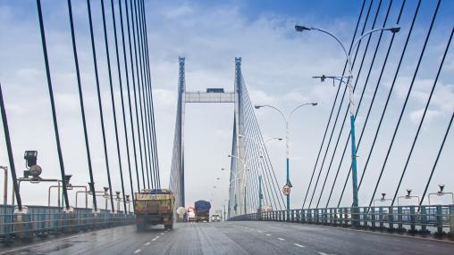 Vidyasagar Setu (Bridge) over river Ganges, known as 2nd Hooghly Bridge in Kolkata,West Bengal,India. Connects Howrah and Kolkata,two big cities of West Bengal. Longest Cable - stayed bridge in India.